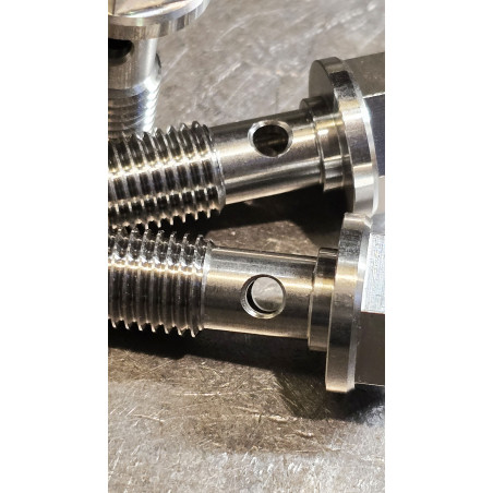 Banjo bolt Vis banjo M10x1.25 125 longueur 25mm sous tête Inox CNC